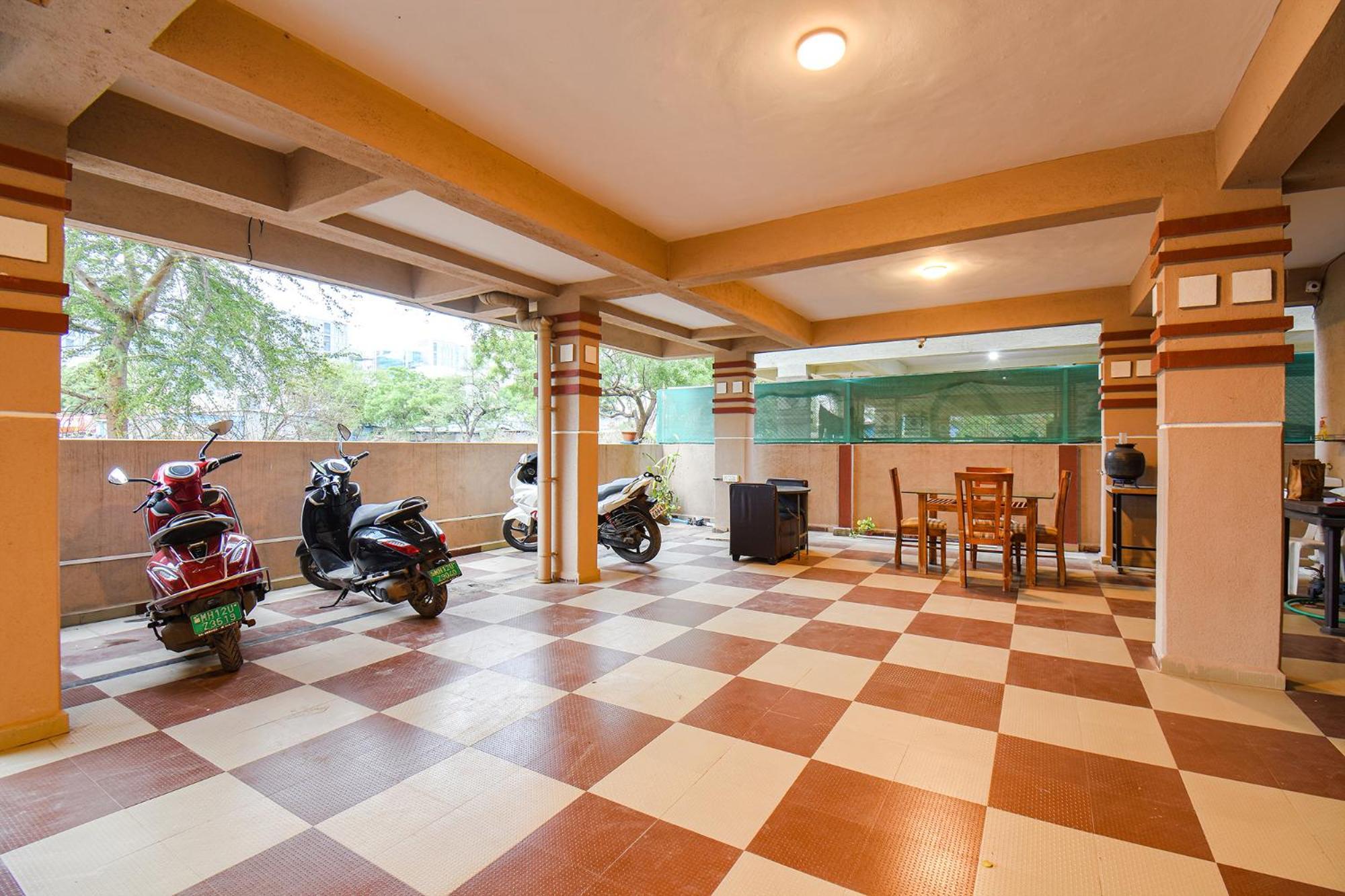 Fabexpress 4 Star Executive - Nr World Trade Center Hotel Pune Ngoại thất bức ảnh